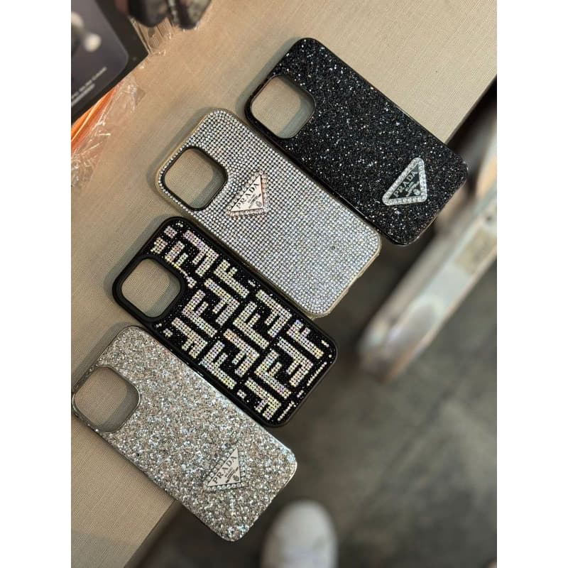 CAPA PARA IPHONE 16 PRÓ MAX KIT COM 2 CAPINHA MISTURADA PREMIUM 3D ESTAMPADA – PROTEÇÃO, ESTILO E QUALIDADE.