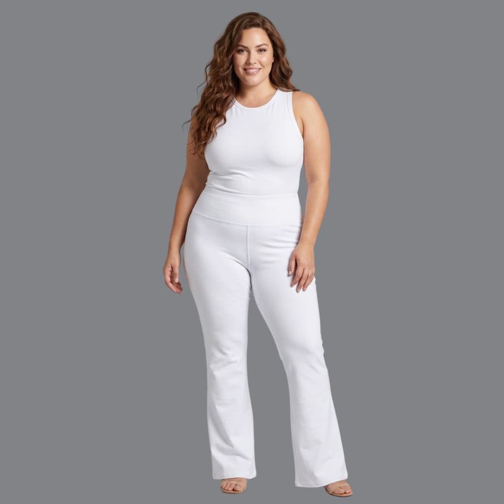 Calça Legging Plus Size Flare Bailarina Felpada Branca Cintura Alta G1 G2 G3 G4 Enfermagem Área da Saúde Feminina