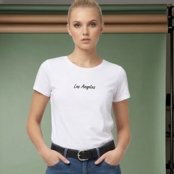 Camiseta feminina básica 100% algodão manga curta elegante tendência verão dia a dia