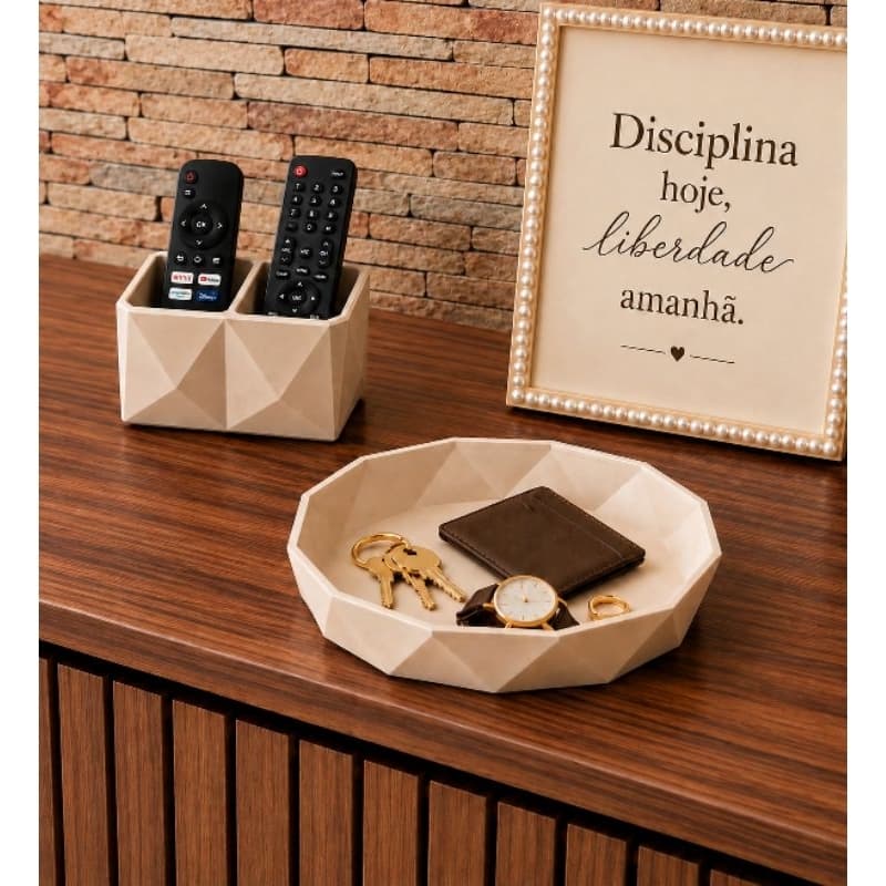 kit Porta Objetos Grécia e Porta controles Topázio, mais elegância e sofisticação para o seu ambiente.