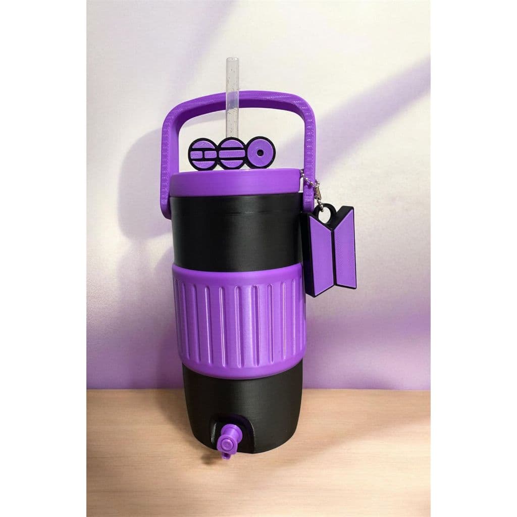 Porta lata BTS + abridor e enfeite de canudo. PARA 473ml ou 350ml