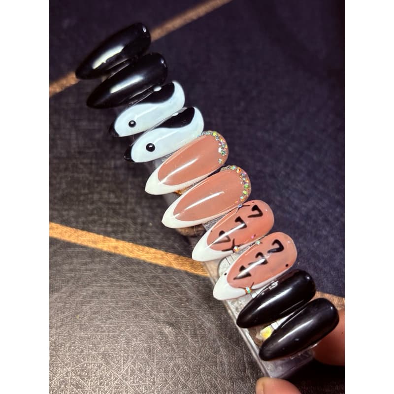 Unhas Postiças Realista De Gel só colar escolher modelo no chat