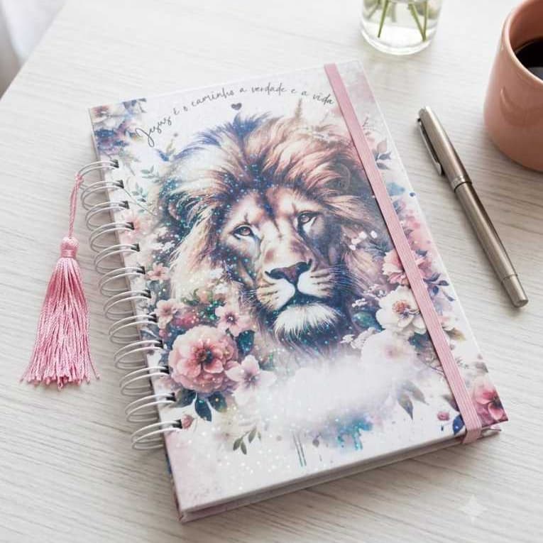 Caderno Cristão A5 Personalizado com o nome - Capas Religiosas – Anotações e Presente Cristão -100 folhas