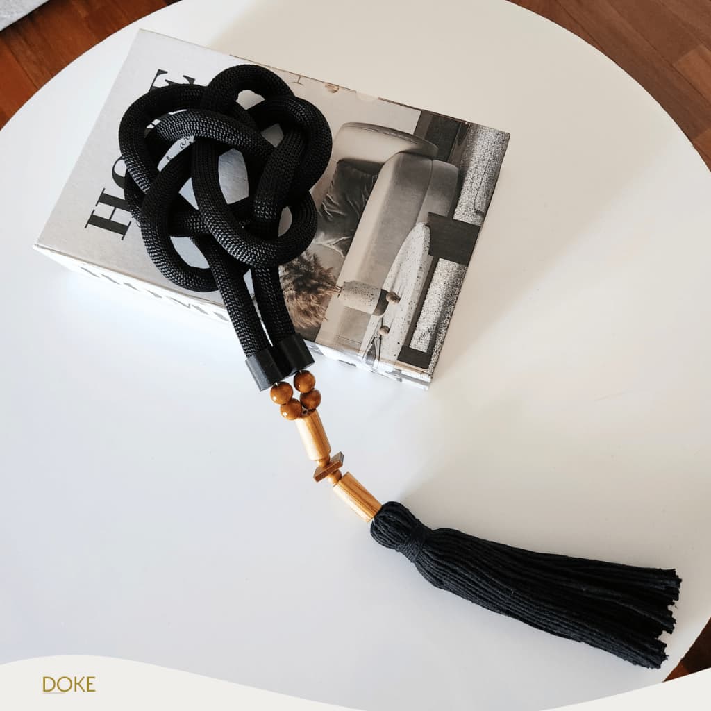 Colar de Mesa Decorativo 45cm Nó Trançado Moderno e Elegante Para decorar Mesa e Mesinha Sala