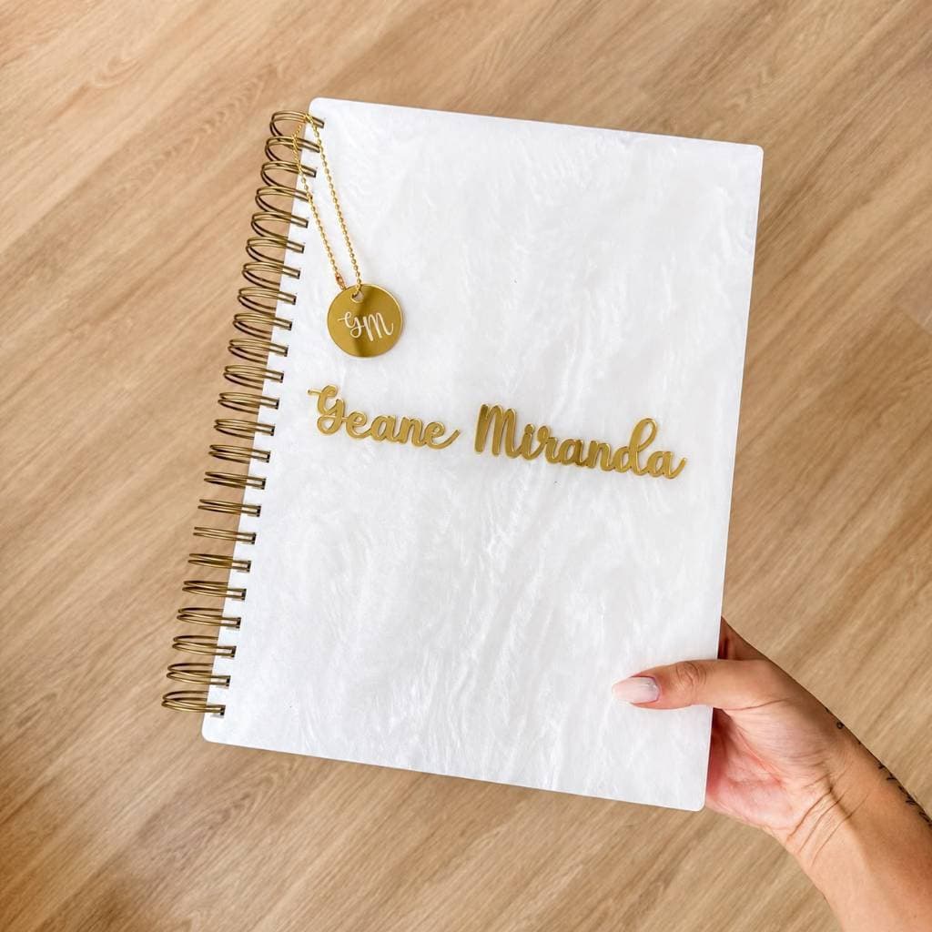 CADERNO A4 COM CAPA EM ACRÍLICO PERSONALIZADO – 175 FOLHAS - 30x22