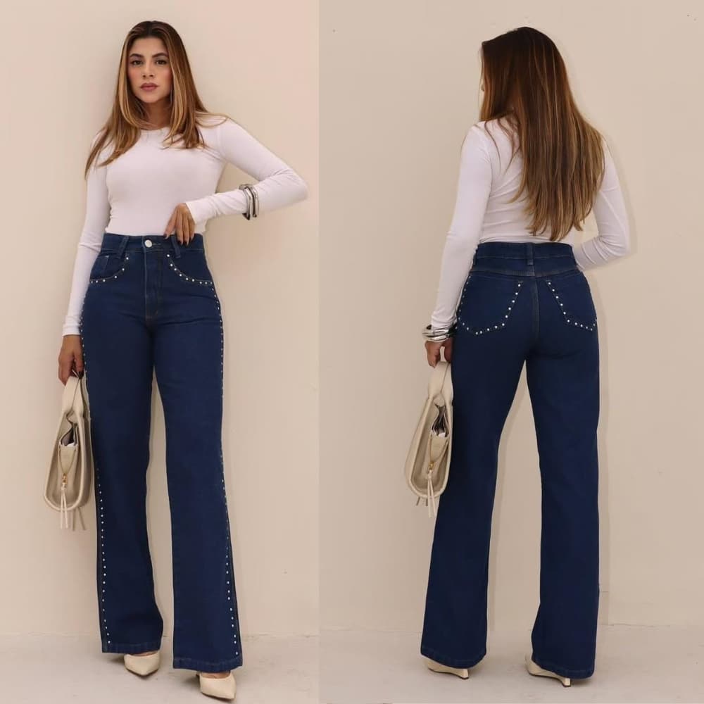 Calça Jeans Wide Leg Com Metal Lateral Na Frente e No Bolso De Trás, Cintura Alta - Modelo Metal Lateral.