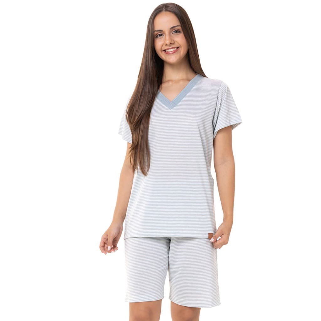 Pijama Feminino Bermudão Manga Curta em Malha Listrada Gola V Confortável