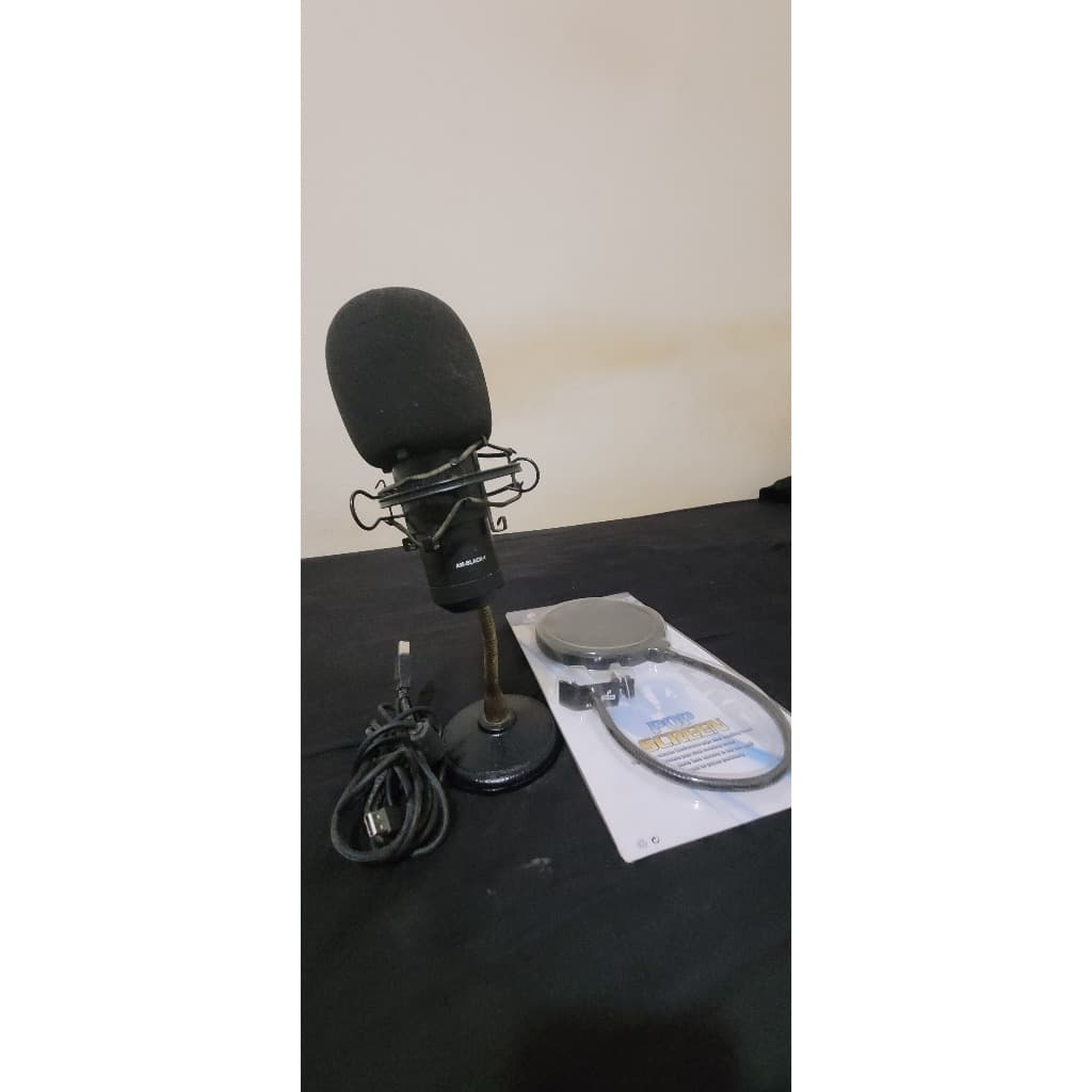 Kit Microfone Arcano AM-BLACK-1 USB + Pedestal + Shock Mount + Pop Filter