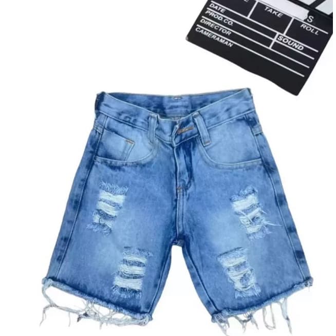 Bermuda Jeans Infantil Destroyed Rasgada | Moda Confortável e Estilosa para Meninos