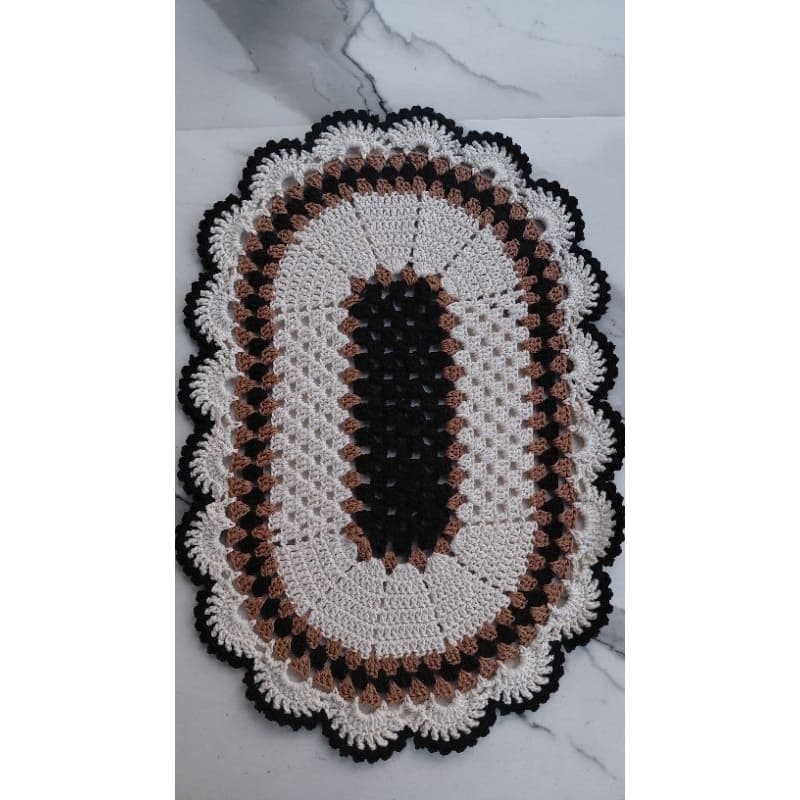 Tapete em crochê 65x45cm /porta/jogo tapete