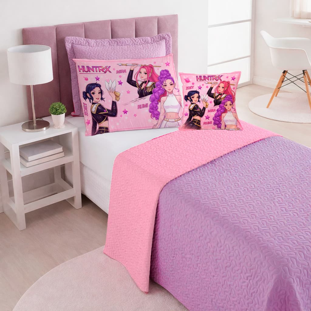 KIT COBRE LEITO DUPLA FACE KPOP GUERREIRAS DO KPOP  MENINA  MATELADO  INVERNO  4 PEÇAS