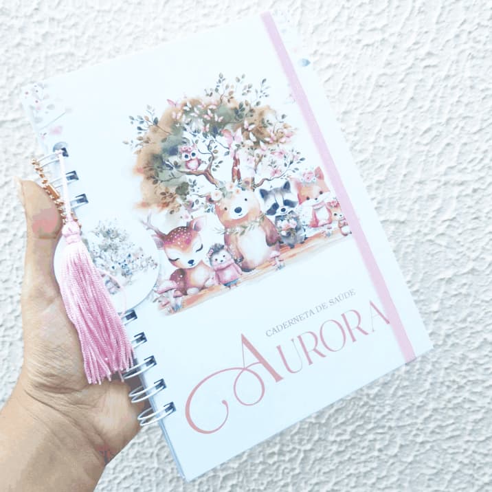Caderneta de vacina Bosque Encantado menina l caderneta de vacinação personalizada com o nome da criança