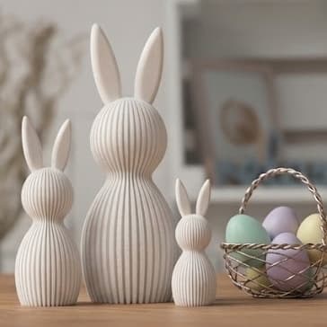 Decoração Enfeite para Páscoa Mesa em Plástico Coelhos Lindos