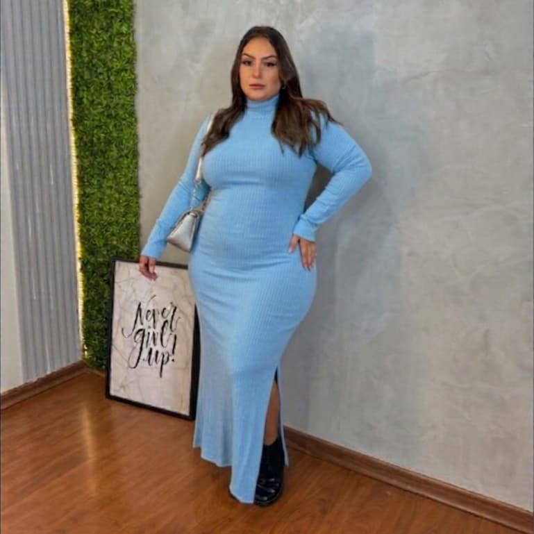 Vestido Manga Longa com fenda Cacharrel Modelador Midi Plus Size Inverno Luxo