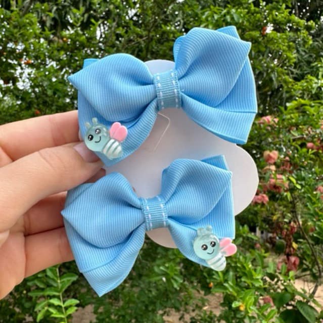 Kit 4 unidades de Laços Abelhinhas Fofas e coracoes com Glitter Bordados à Mão | 8cm Infantil
