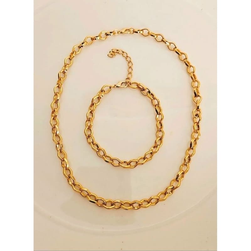 Conjunto Colar e Pulseira Elo Losango Aço Com Banho Duplo Verniz Italiano.