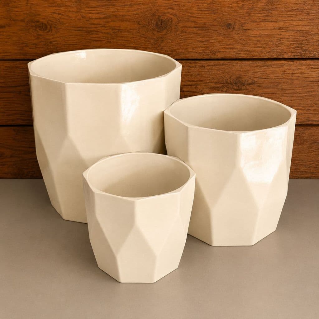 Kit conjunto 3 vasos cachepôs modernos facetados P M G para flores e plantas ideal para arranjos