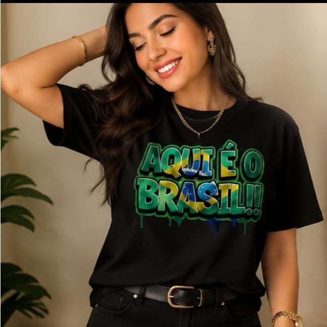 Blusa Feminina Brasil 100% Algodão Camiseta Gola Redonda Estampa Aqui é o Brasil Moda Casual
