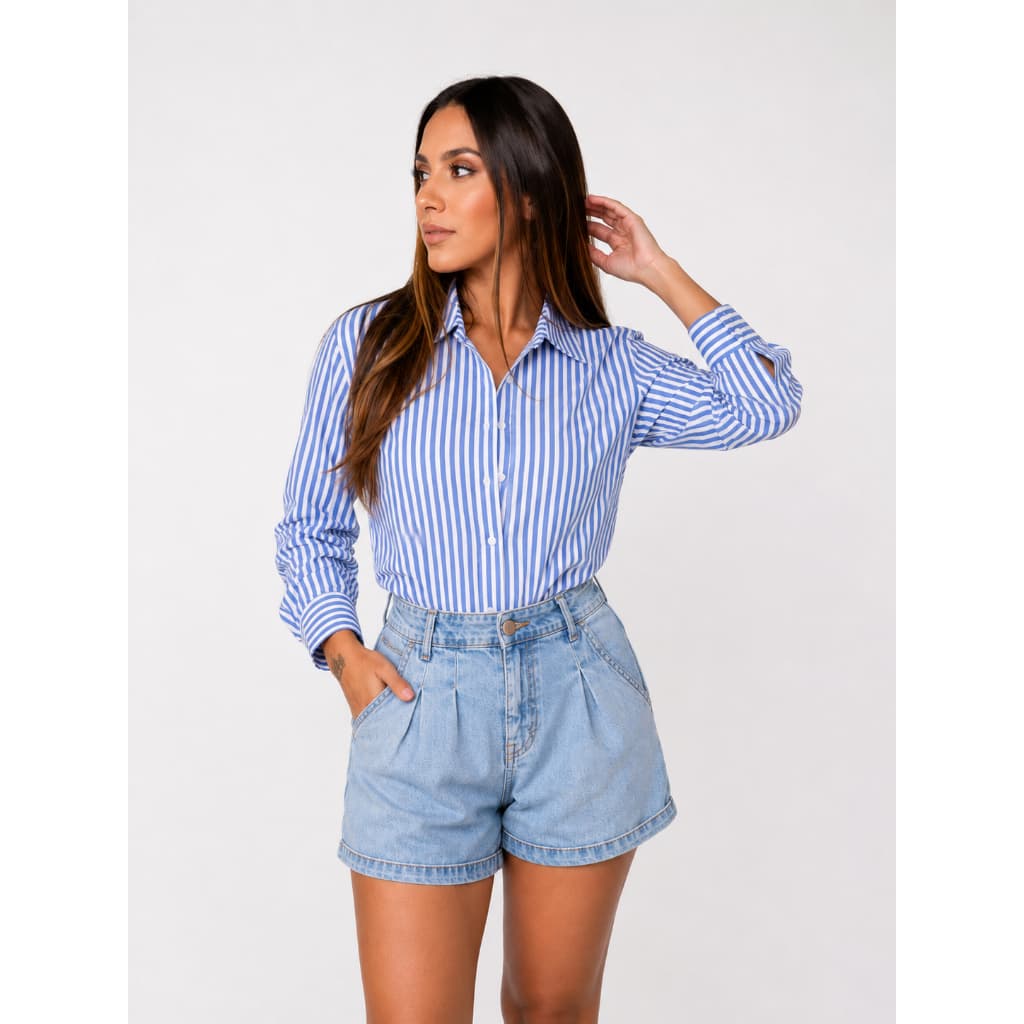 Camisa Feminina Listrada Manga Longa com Botões e Gola Social Casual Elegante para Trabalho e Look do Dia