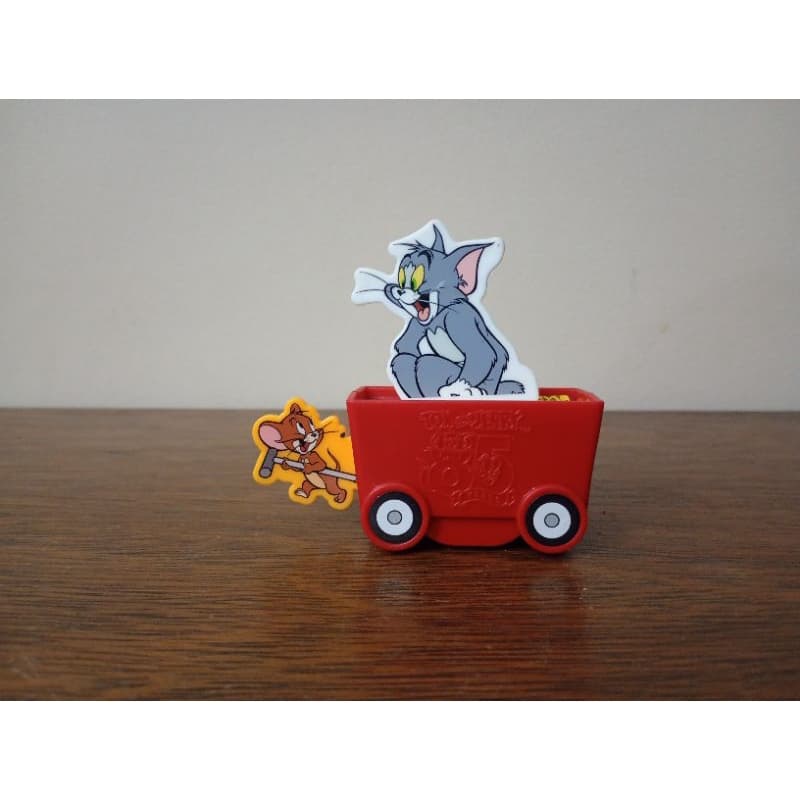 brinquedo colecionável Carrinho Que Balança coleção Tom & Jerry 85 Anos do McDonald's MC Donald's