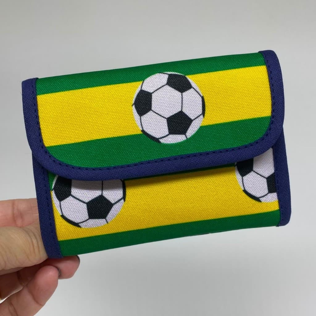 Carteira Infantil Futebol Porta Figurinhas Copa do Mundo - Envio Rápido