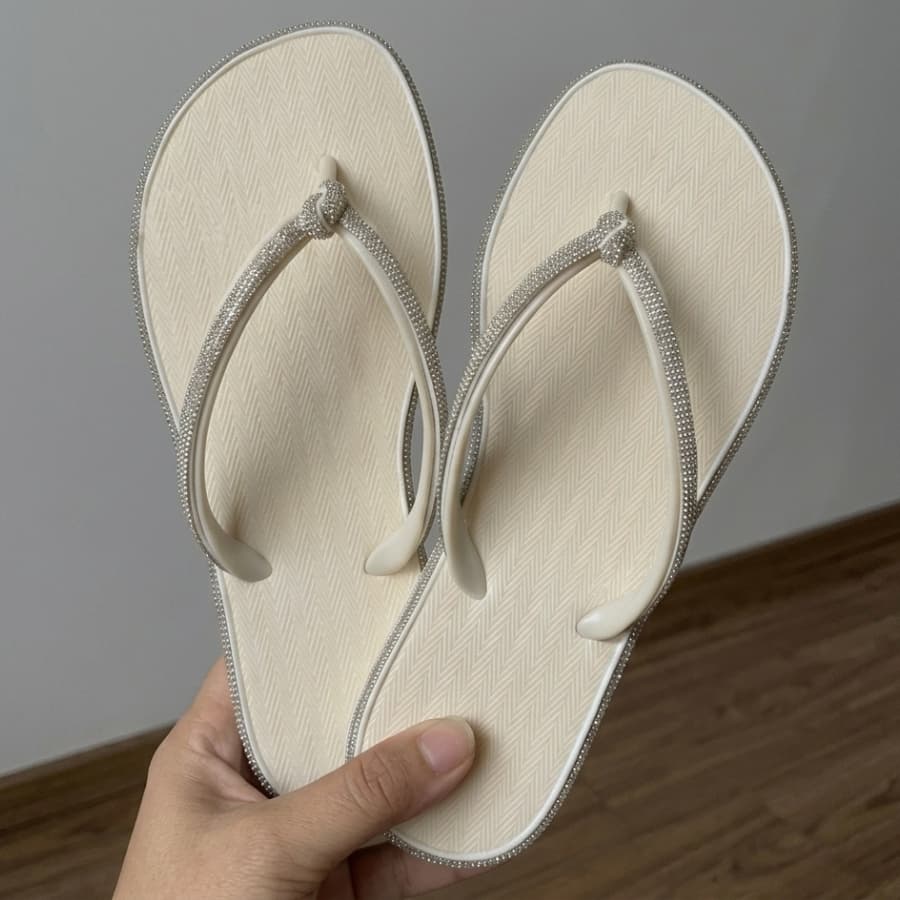 Chinelo Feminino Sandália Strass Nó Brilhante Estilosa Confortável Casual Leve Macia