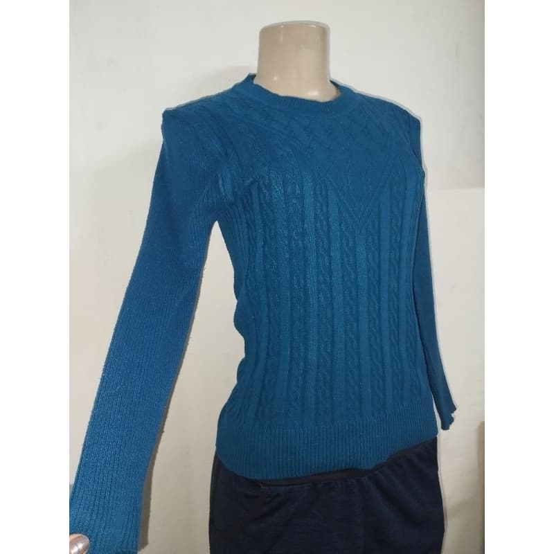 Blusa de lã feminina, manga longa, azul, veste 36/38.