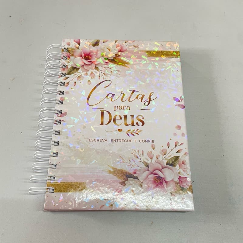 Caderno Cartas Para Deus personalizado com nome | A5 Holográfico 236 Páginas | Diário Devocional Cristão Feminino