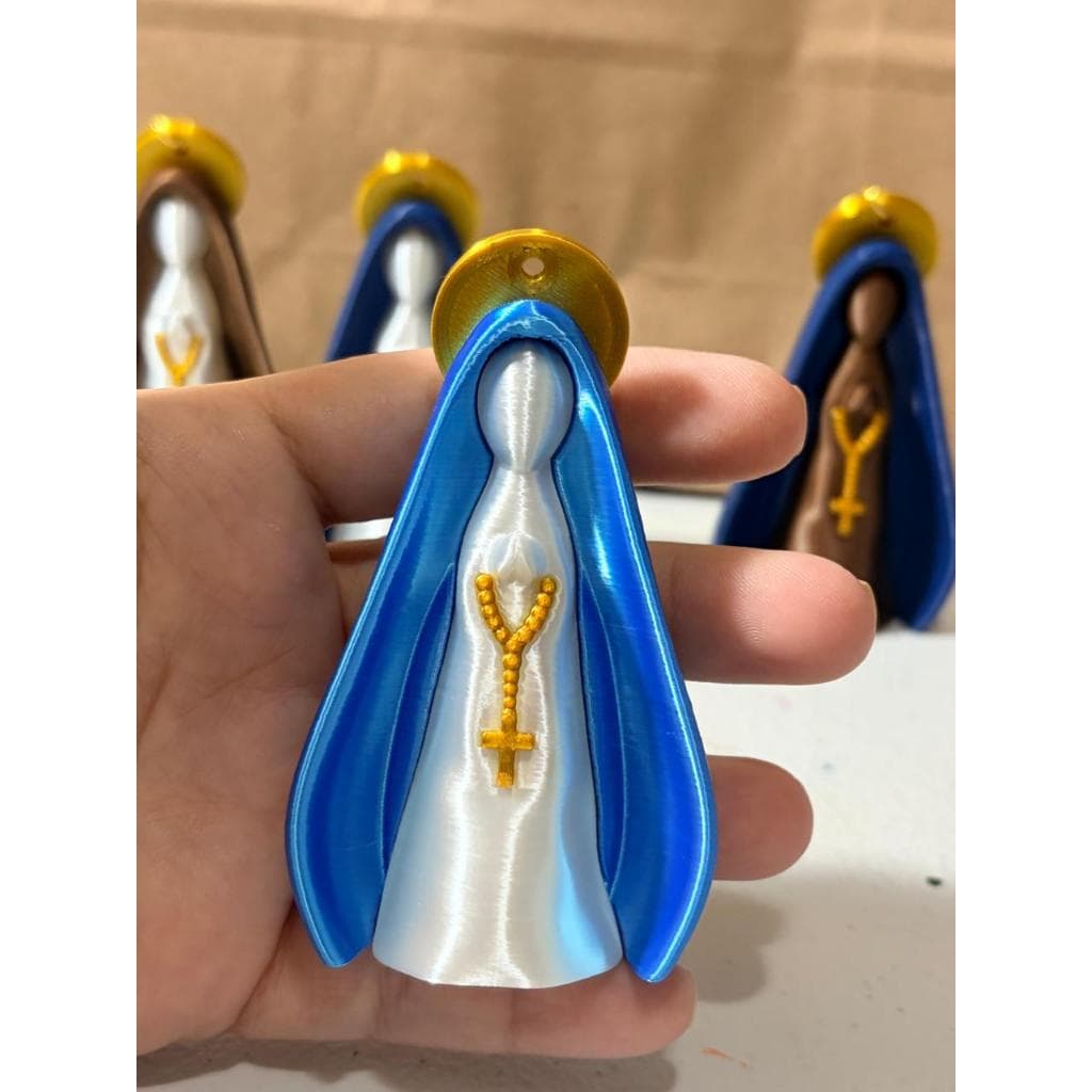 CHAVEIRO NOSSA SENHORA 3D MANTO AZUL CLARO CHAVEIRO CATOLICO 3D BRINDE BATIZADO