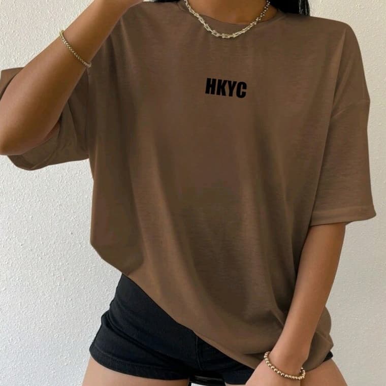 Camiseta T-Shirt Feminino Casual Ombro Caído Com HKYC Estampada 100% Algodão