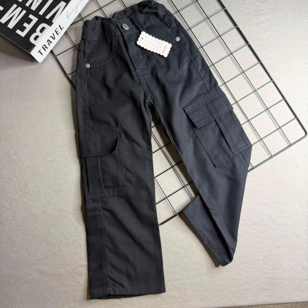 Calça Cargo Sarja Preta Infantil Juvenil Menina Bolsos