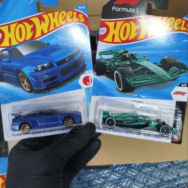 Carrinhos Hotwheels novos Mainline - Hot wheels básico Novidades