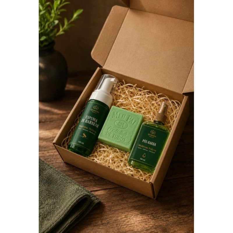 Kit para presente com espuma de barbear pós barba e sabonete 2 em 1 aroma de madeiras nobres amadeirado suave