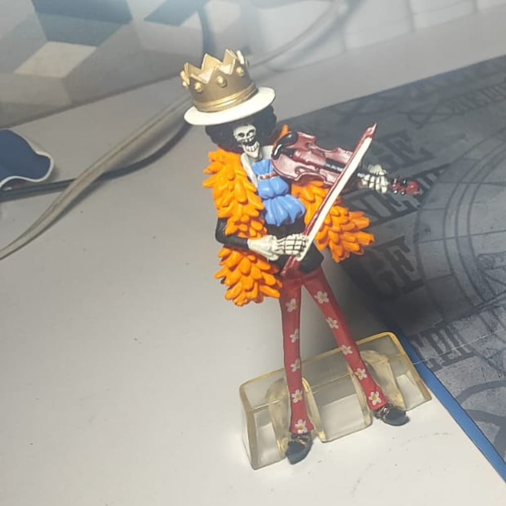Boneco Brook One Piece Salvat Vol.10 Colecionavel C/revista