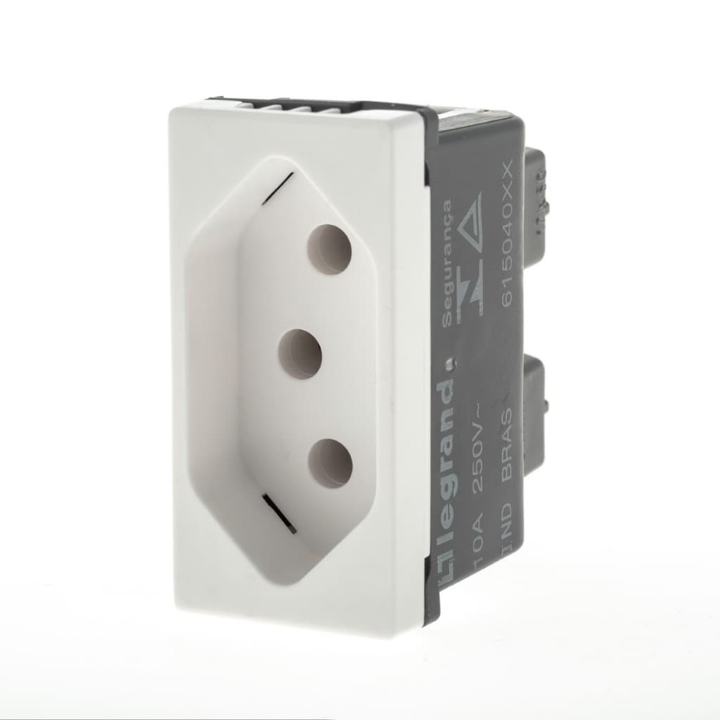 Módulo Tomada Legrand 2P+T 10A 250V Pial Plus+ Branco, 615040BC