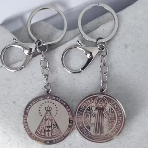 Chaveiro Mosketão Metal  Medalha de São Bento Aço Inoxidável