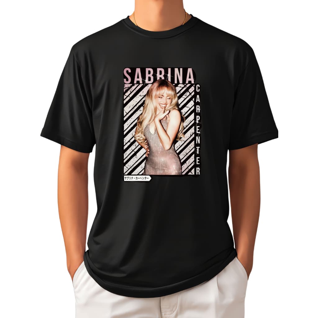 Camiseta Camisa Sabrina Carpenter Preta e Branca