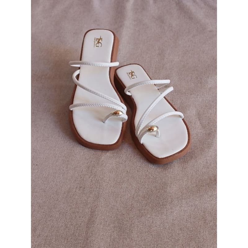 sapatos feminino sandália femininas modinha plana uso diário praticidade e conforto tudo isso vc encontra nessa sandália
