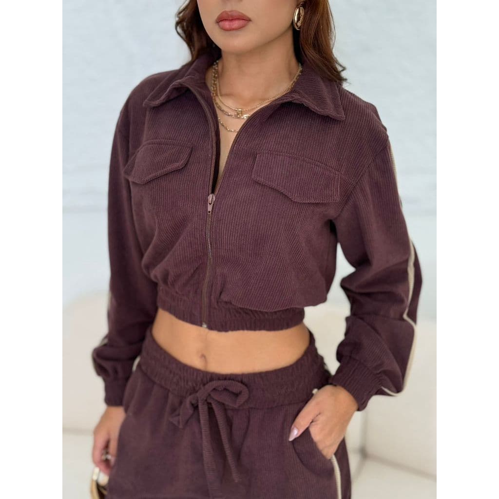 Conjunto em veludo Cotele preto e marrom peça coringa elegante lindo com tecido de toque macio promoção