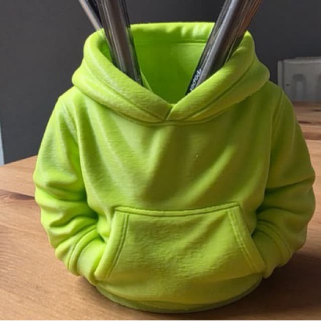 Porta lápis caneta moletom  l  Decoração  e organizador de mesa de escritorio home office