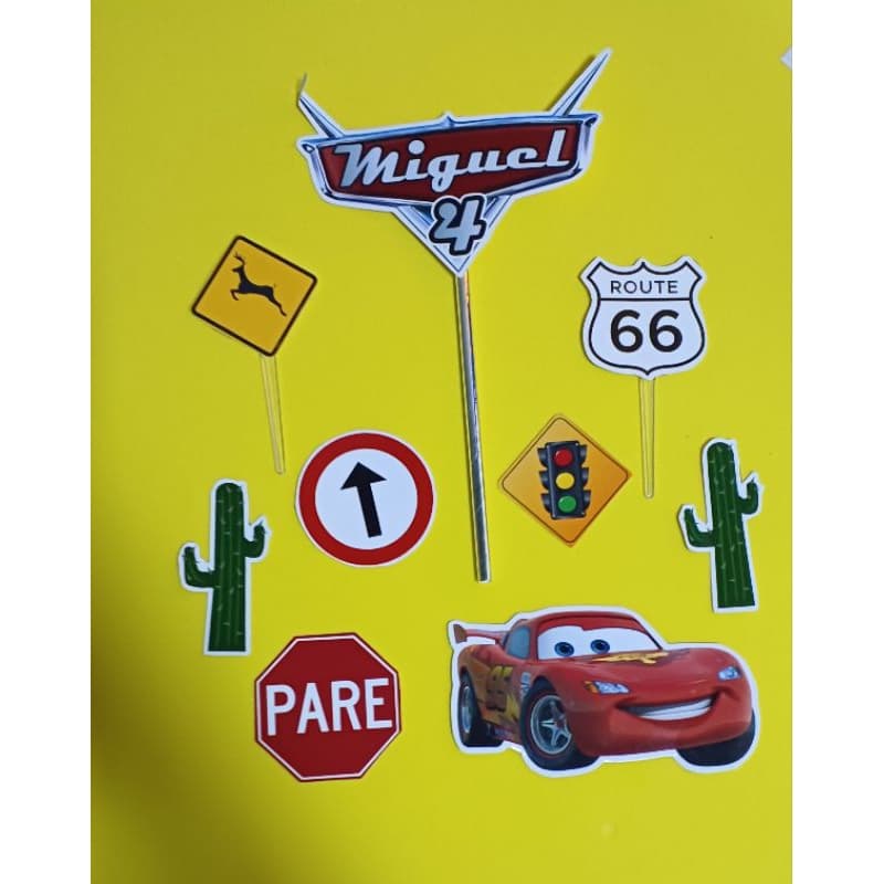 TOPO DE BOLO CARROS RELAMPAGO MCQUEEN
