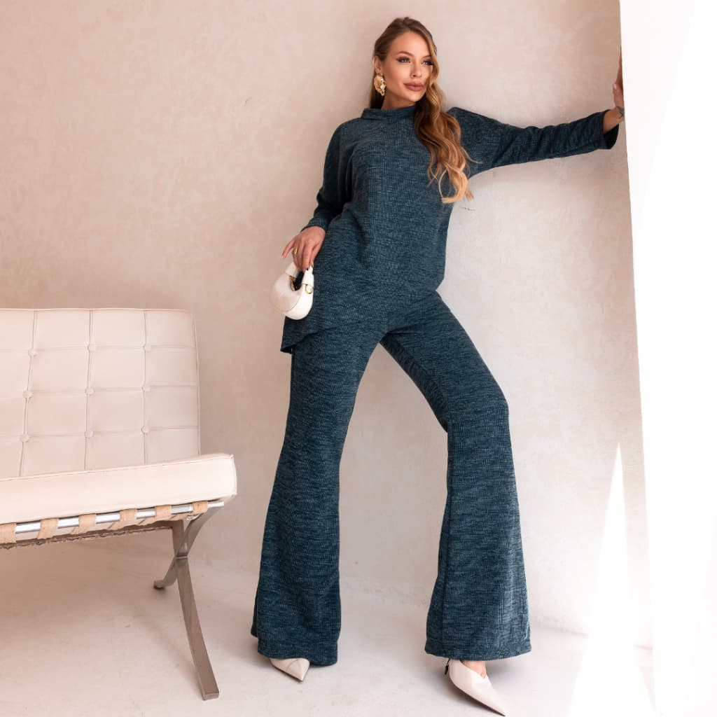 Conjunto Feminino Dia das Mães Outono Inverno Blusa Manga Longa + Calça Flare Elegante Conforto Max