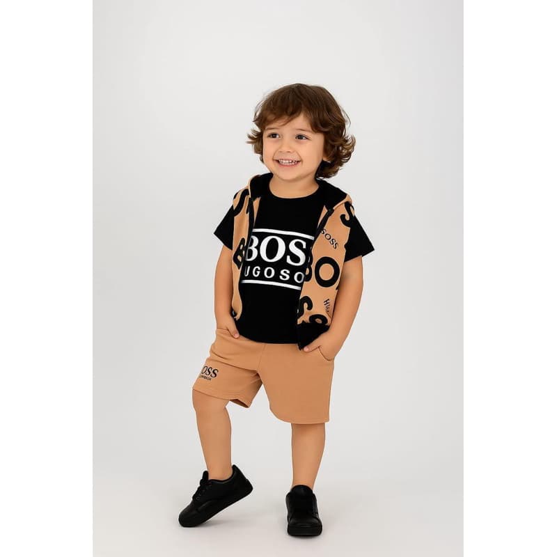 Conjunto Infantil Moletom  3 Peças: Bermuda, Camisa e Casaco com Capuz"