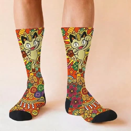 Meia Pokémon Meowth Equipe Rocket Anime Unissex Cano Alto Presente Geek