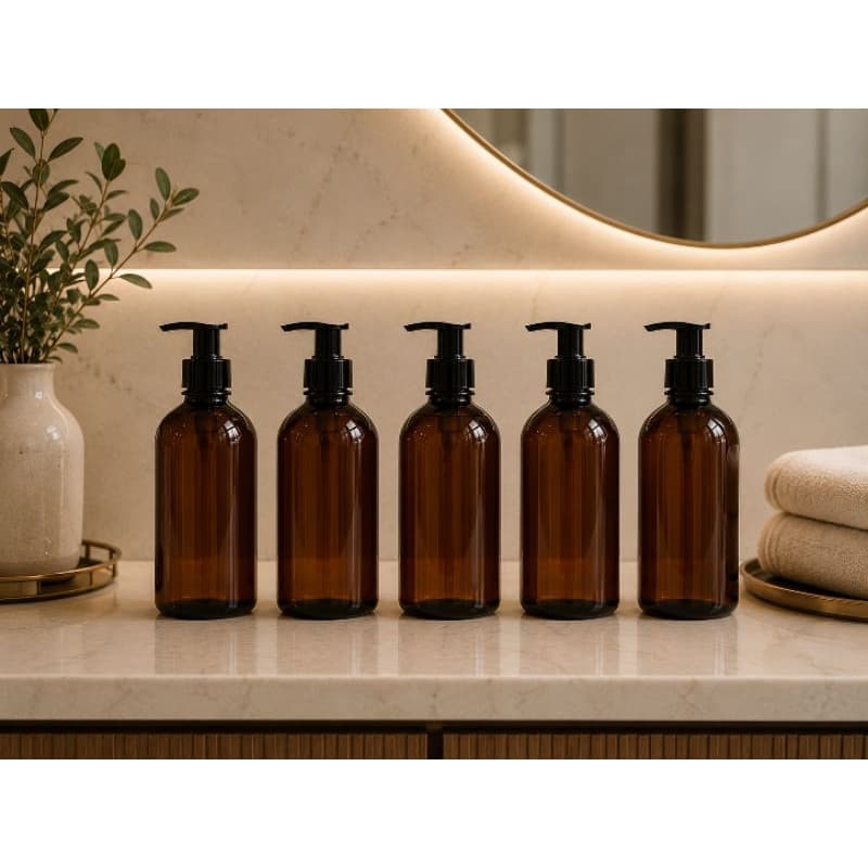 Kit 5 Frascos Âmbar 500ml com Bombas Pretas para Produtos de Cuidado Pessoal