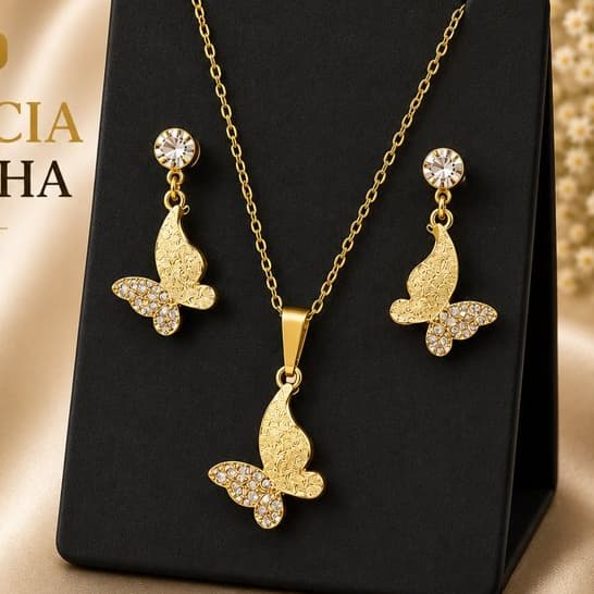 Colar e Brincos Feminino Borboleta  Delicados Folheado Elegante Presente Prata Ouro