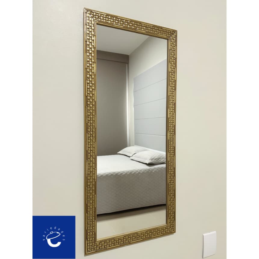 Espelho 40x90 DOURADO Com Moldura Decorativa Em Madeira e Parte Traseira com Eucatex, Sem Grau