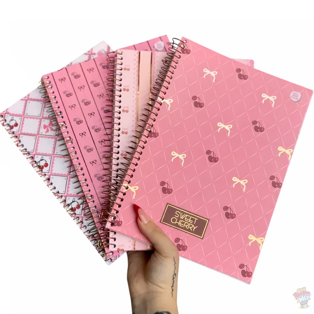 Caderno Sweet Cherry 80 Folhas Capa Dura Universitário 1 Matéria - Fofo Escolar Estampado