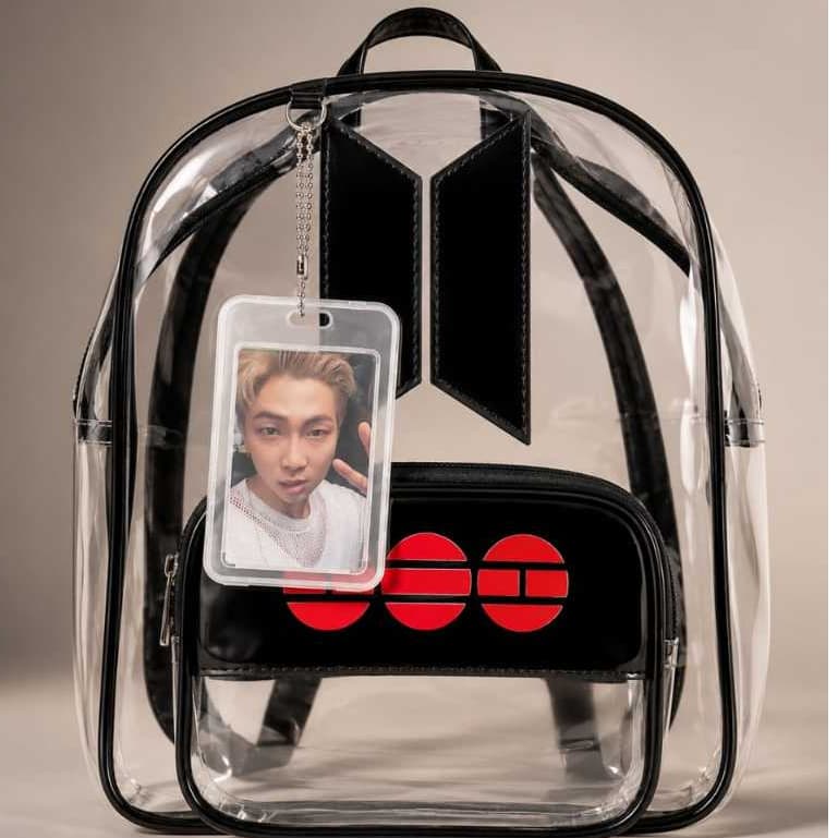 Mochila Transparente BTS com Porta PhotoCard Aleatorio PVC Impermeável para Show, Estádio e Eventos