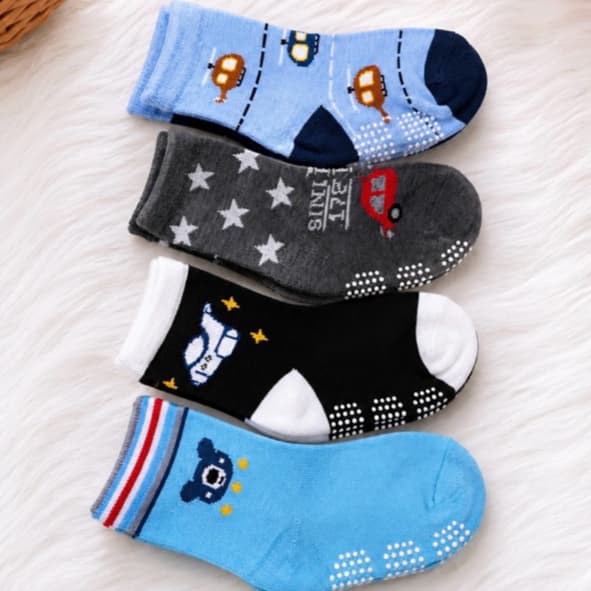 Kit Até 12 Pares Meia Infantil Menino Antiderrapante Estampadas
